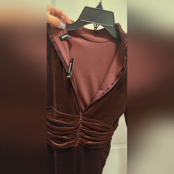 Brown suede dress - Picture 4 of 6